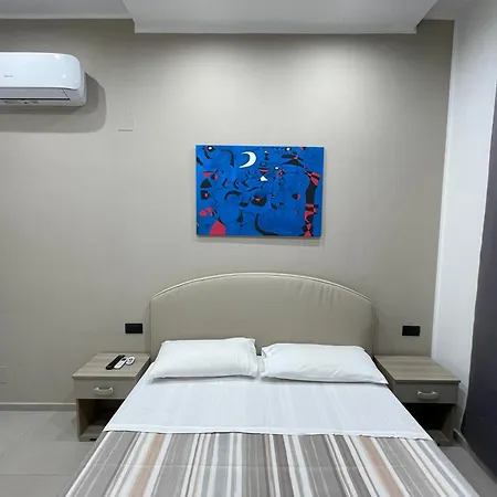 Room25Mq Cercola Exterior foto