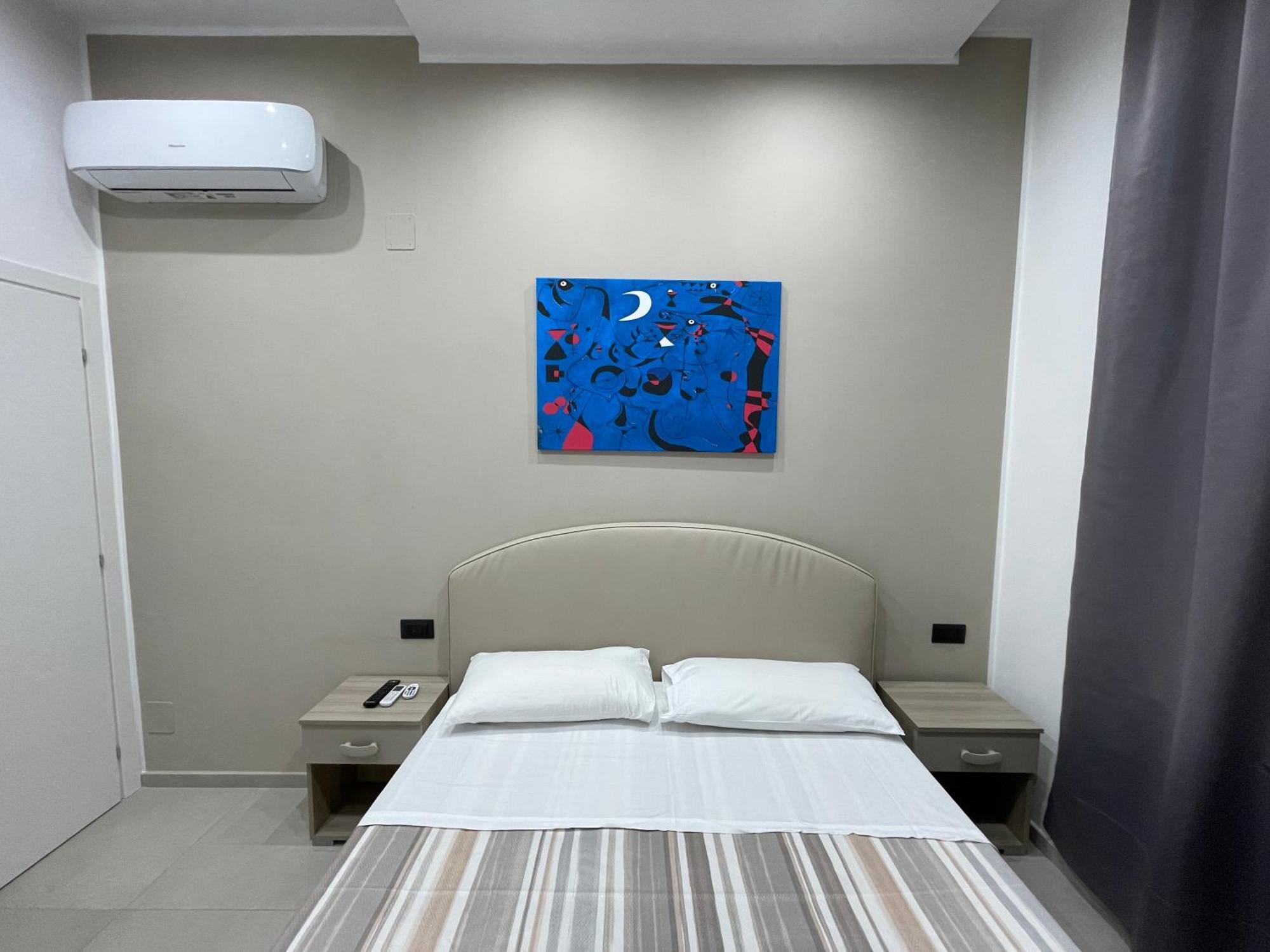 Room25mq * Cercola
